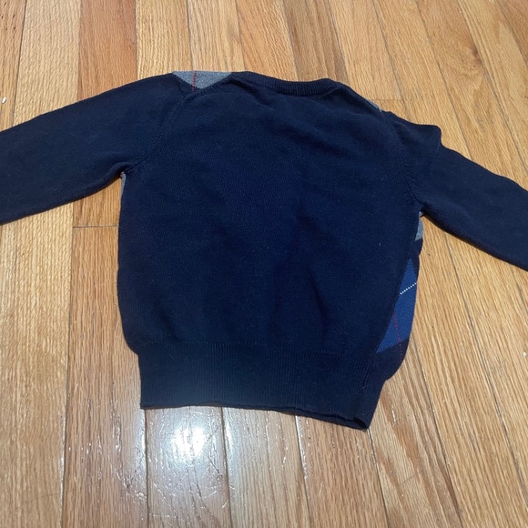 ⭐️ GAP Kids 2T Blue Argyle Bear Sweater – Classic & Cozy - Picture 4 of 5